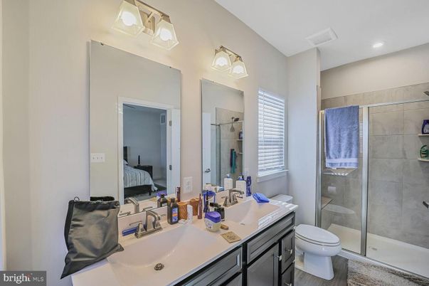 Bathroom, Bedroom, Glass Shower, Interior, Recessed Lighting