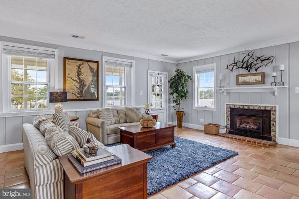 Fireplace, Interior, Living room