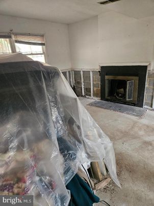 Fireplace, Interior