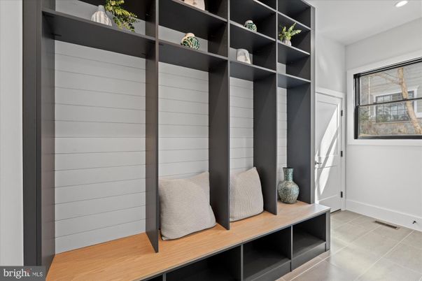 Interior, Recessed Lighting, Walk-in Closets