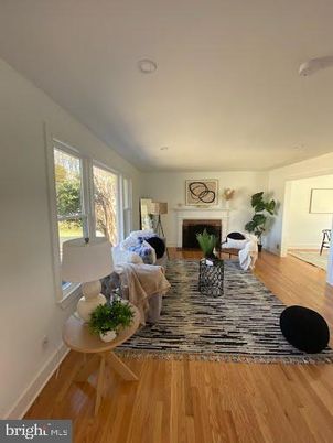 Bedroom, Fireplace, Interior, Living room, Wood Texture Flooring