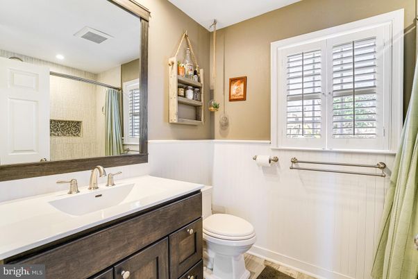Bathroom, Interior, Recessed Lighting, Wood Texture Flooring