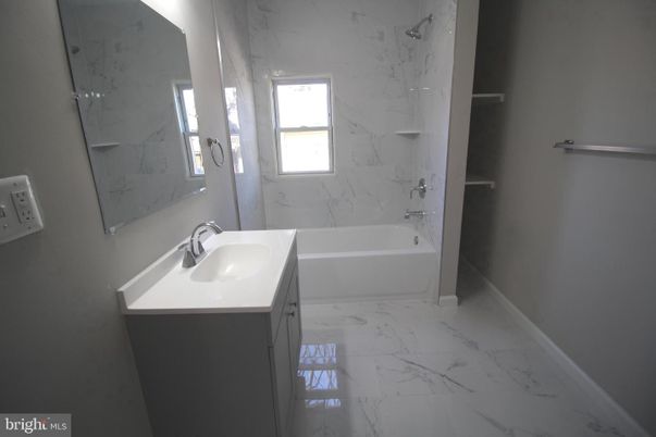 Bathroom, Interior, Marble, Marble Walls