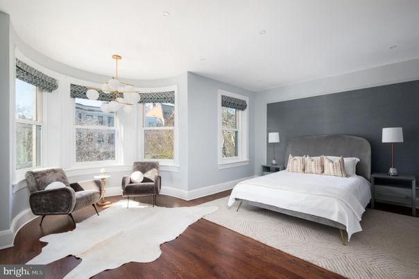 Bedroom, Interior, Pendant Lights, Wood Texture Flooring
