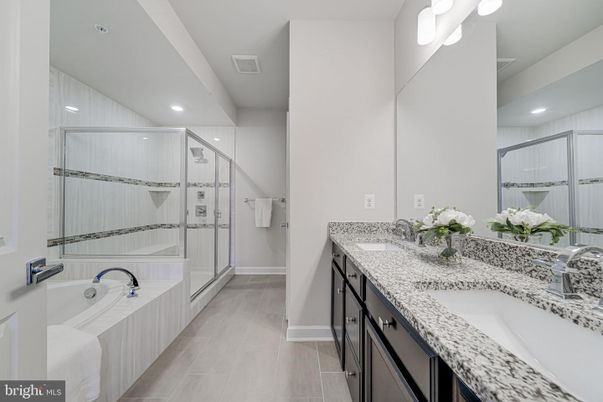 Bathroom, Dual Sink Vanities, Glass Shower, Interior, Recessed Lighting