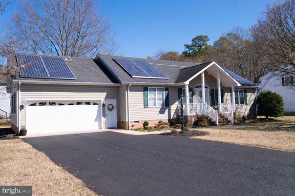 Attached, Exterior, Facade, Solar Panels, Cape Cod