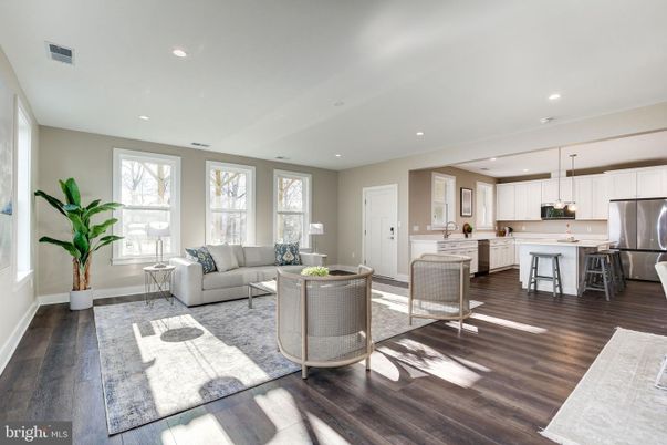 Interior, Kitchen, Living room, Pendant Lights, Recessed Lighting, Stainless Steel Appliances, Wood Texture Flooring