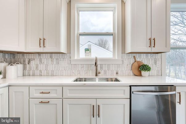 Interior, Kitchen, Tile Countertops