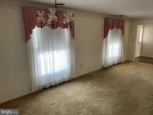 Chandelier, Empty room, Interior