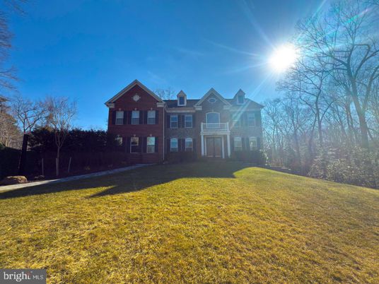 Backyard, Exterior, Facade, Brick Facade, French Provincial