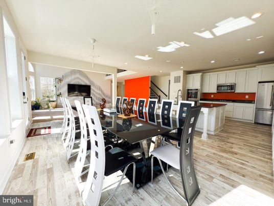 Dining room, Interior, Kitchen, Recessed Lighting, Wood Texture Flooring