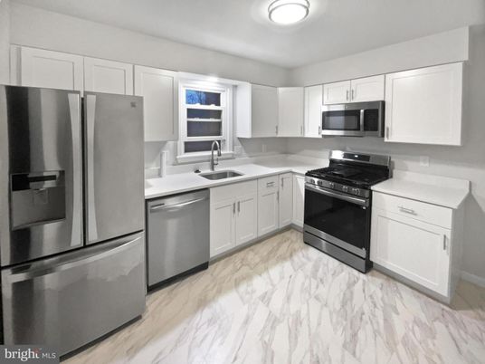 Interior, Kitchen, Marble, Stainless Steel Appliances