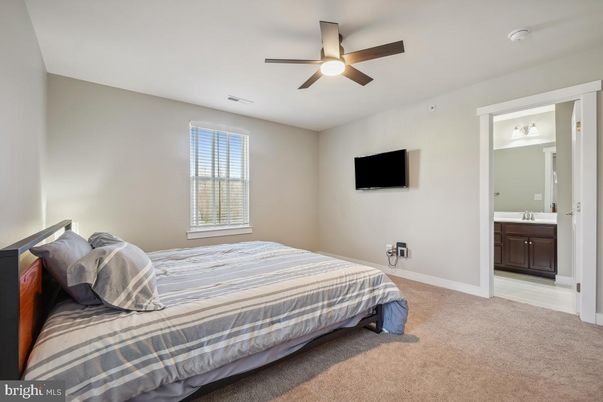 Bathroom, Bedroom, Interior