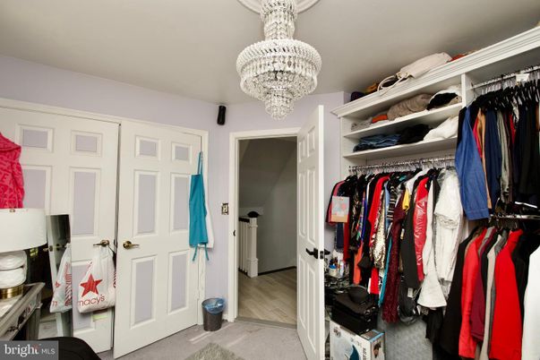 Chandelier, Interior, Walk-in Closets, Wood Texture Flooring