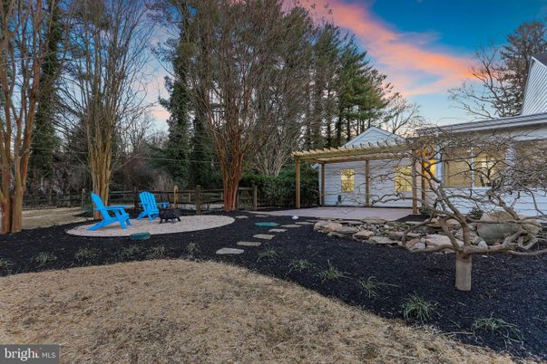 Backyard, Detached Garage, Exterior