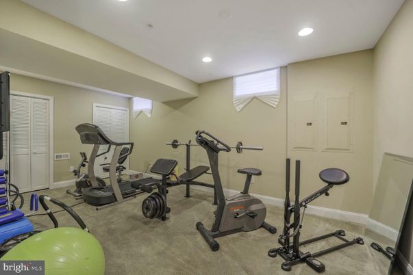 Fitness Equipment, Interior, Recessed Lighting
