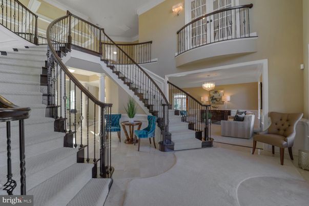 Chandelier, Interior, Recessed Lighting