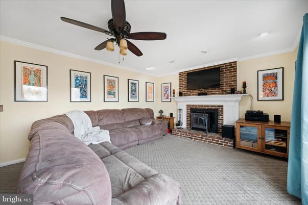 Fireplace, Interior, Living room, Recessed Lighting