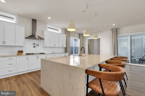 Interior, Kitchen, Pendant Lights, Recessed Lighting, Wood Texture Flooring