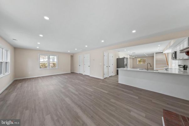 Empty room, Interior, Kitchen, Recessed Lighting, Wood Texture Flooring