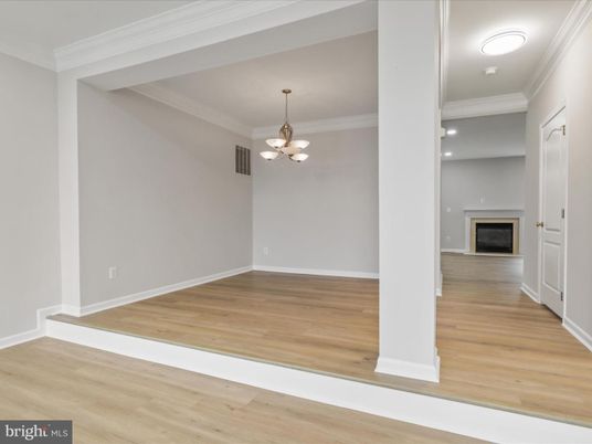 Empty room, Interior, Pendant Lights, Recessed Lighting, Wood Texture Flooring