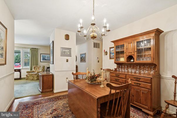 Chandelier, Dining room, Interior, Wood Texture Flooring