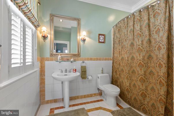 Bathroom, Interior