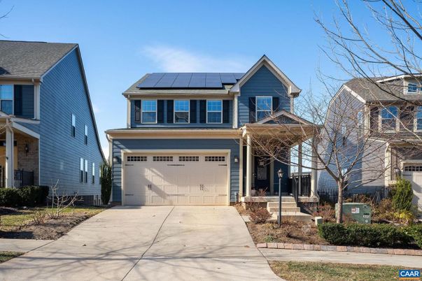 Attached, Exterior, Facade, Solar Panels, Queen Anne Victorian
