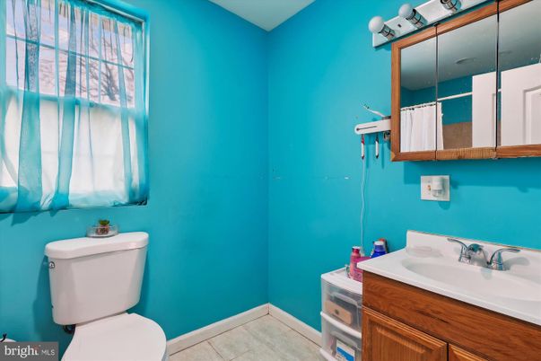 Bathroom, Interior
