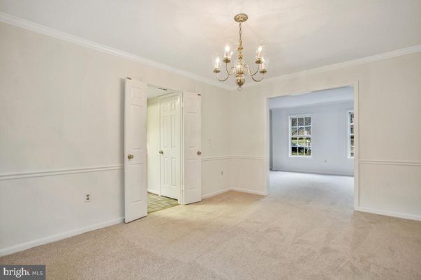 Chandelier, Empty room, Interior