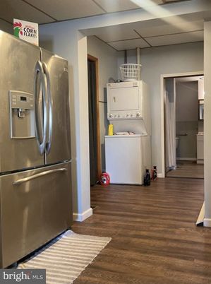 Interior, Kitchen, Utility Closets, Washer, Wood Texture Flooring