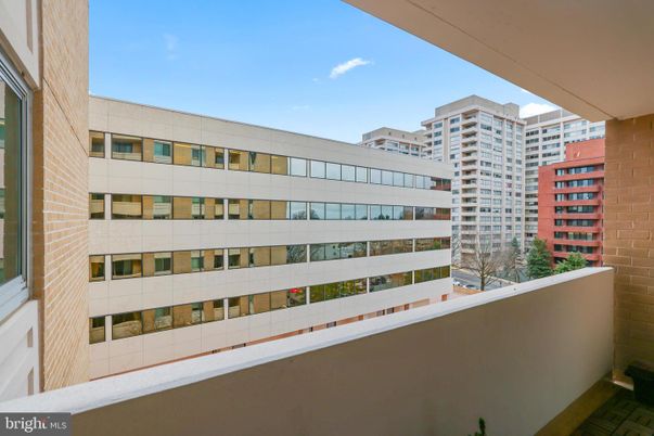 Exterior, Other, Skyline
