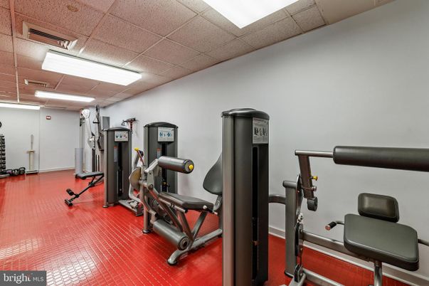 Fitness Equipment, Interior, Recessed Lighting