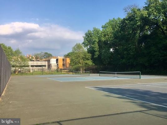 Exterior, Tennis Courts