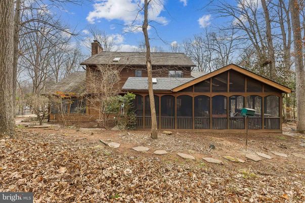 Backyard, Exterior, Facade, Log Home