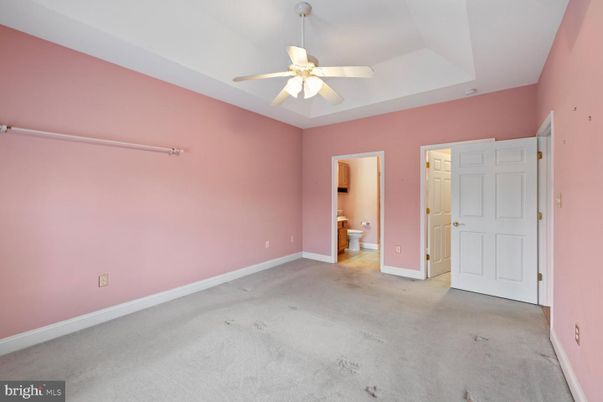 Bathroom, Empty room, Interior