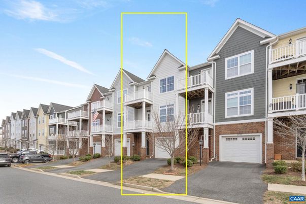 Attached, Exterior, Facade, Brick Facade, Rowhouse