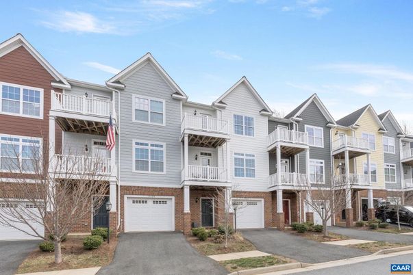 Attached, Exterior, Facade, Brick Facade, Rowhouse