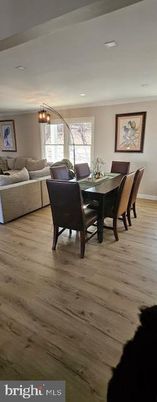Dining room, Interior, Living room, Recessed Lighting, Wood Texture Flooring