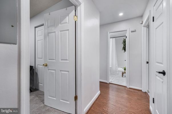 Interior, Marble, Recessed Lighting, Wood Texture Flooring