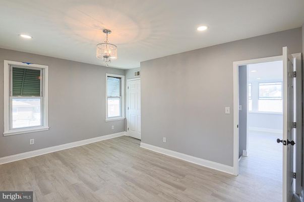 Chandelier, Empty room, Interior, Recessed Lighting, Wood Texture Flooring