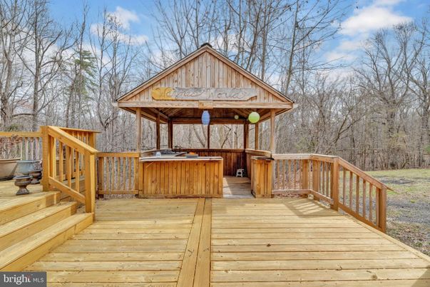 Exterior, Hot Tub