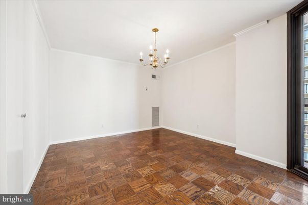 Chandelier, Empty room, Interior, Wood Texture Flooring