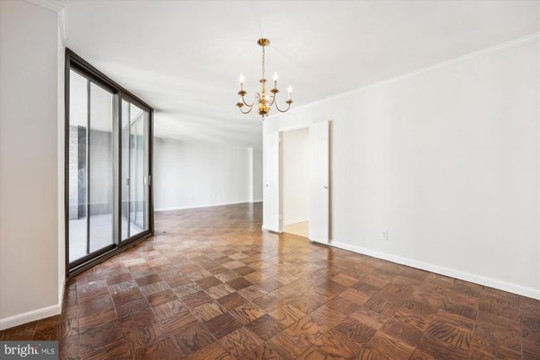 Chandelier, Empty room, Interior, Wood Texture Flooring