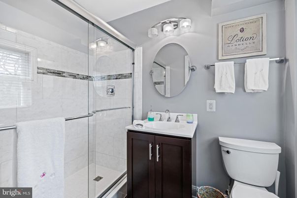 Bathroom, Glass Shower, Interior, Marble Walls