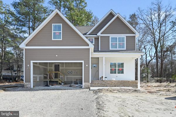Exterior, Facade, Farmhouse