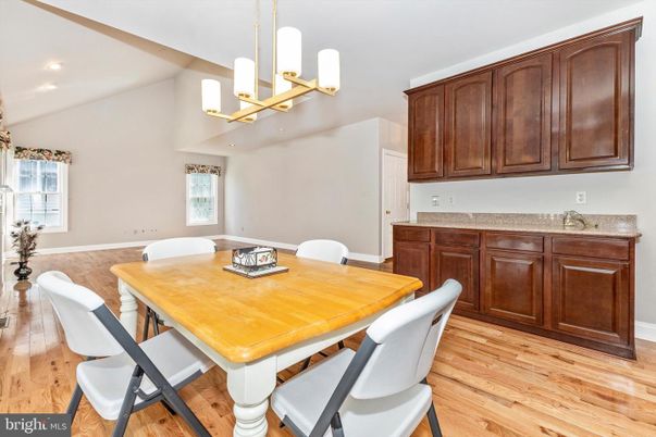 Chandelier, Dining room, Interior, Recessed Lighting, Wood Texture Flooring