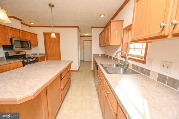 Interior, Kitchen, Pendant Lights, Recessed Lighting