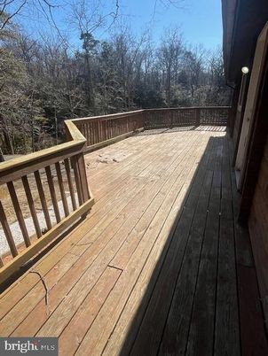Exterior, Wood Texture Flooring