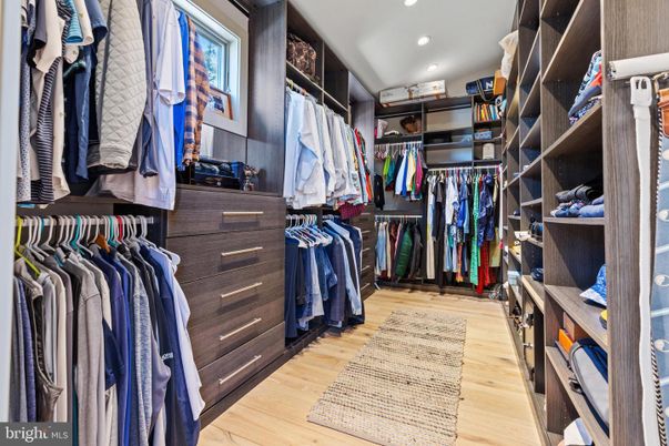 Interior, Recessed Lighting, Walk-in Closets, Wood Texture Flooring